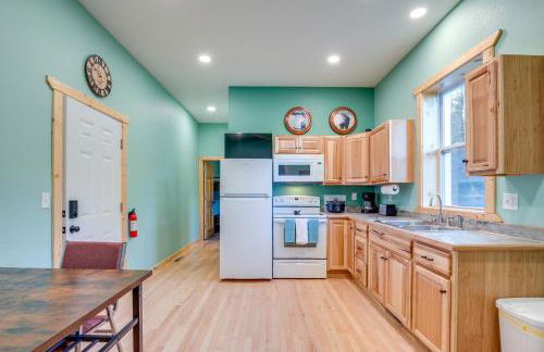 Snowmobile and Recharge! Next to Bill Nicholls Trail - Foto 3