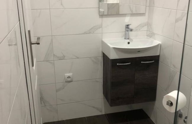 Rooms Radunica street - Photo 8