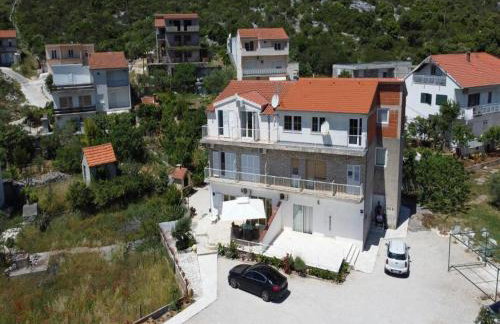 Apartments Semafor - Photo 2