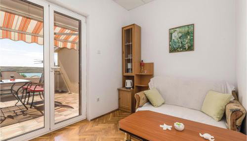 Beautiful Apartment In Dinjiska - Foto 3