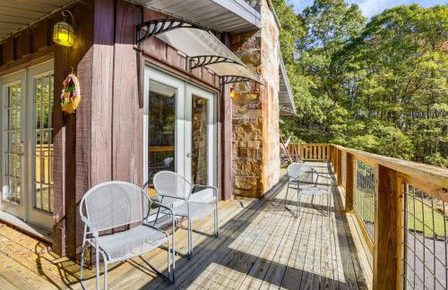 Walk to Alpine Lake: Terra Alta Cabin w/ Deck - Photo 6