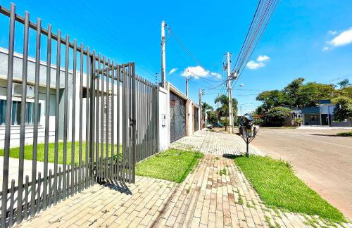 Casa piscina prox Cataratas e aeroporto - Foto 13