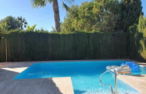 Villa Oregano Oasis Stunning Villa with own heated pool - Foto 33