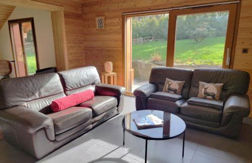 Chalet des Jonquilles - Au calme, bordant la forêt - Foto 10