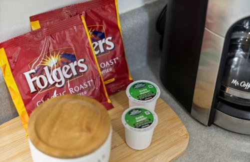 Shangri La Home - Boho Chic with Patio Pool & Grille - Foto 28