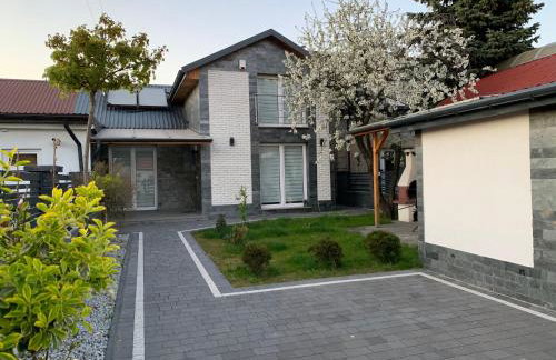 Domek pod Warszawą z sauną - Foto 1