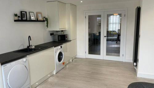 Holyhead central stay - Foto 5, stove, pet friendly, toaster, minibar