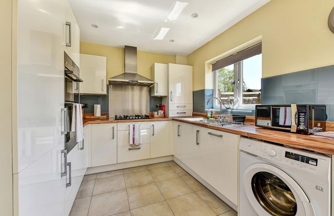 London Heathrow Living Holywell Serviced Houses - Photo 76