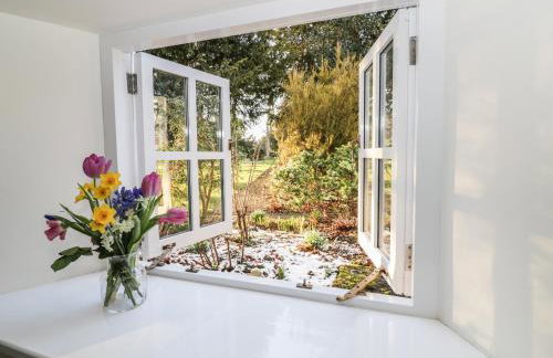 Bear's Cottage - Photo 9