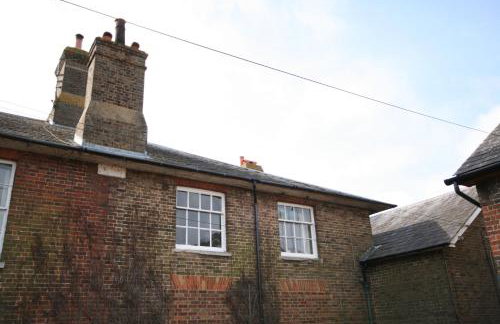 Beacon View - Photo 1