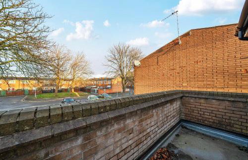 Stylish urban escape with free parking in Manchester - Foto 8