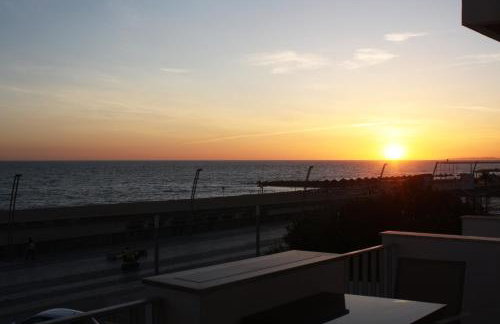 Seafront Apartment in Quarteira - Foto 13