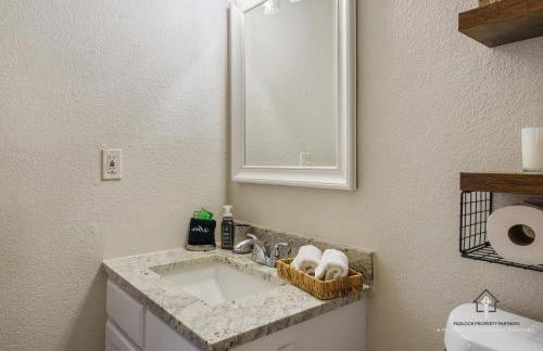 AT&T, Globe Life, Six Flags - Updated Comfy Home - Foto 17