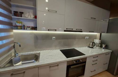 Veria Panorama Luxury Suite with Garden 2 - Photo 31