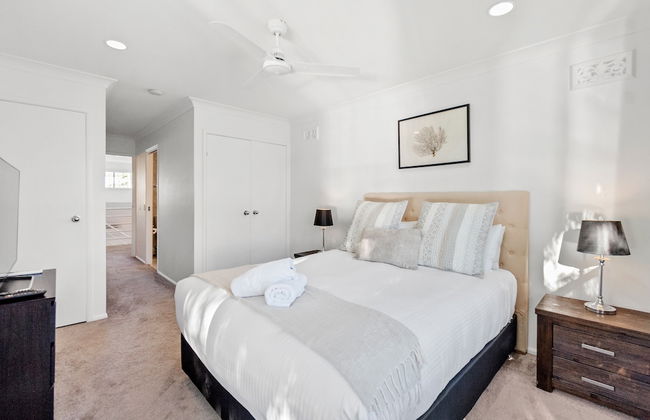 Noosa Entrance Waterfront Resort - Photo 34