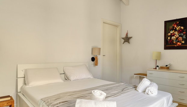 JOIVY Cosy 1BR flat near Sempione Park - Foto 5, Habitación