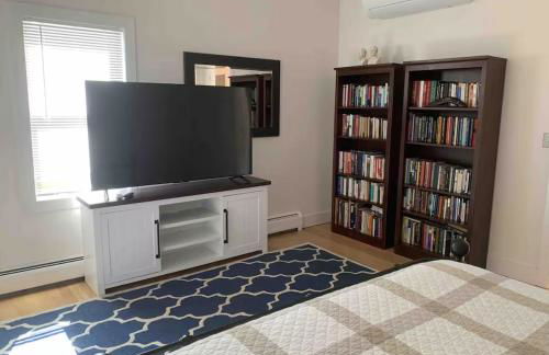 Waterfront Luxury in Town - Foto 8