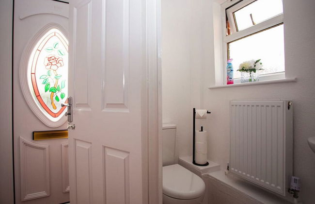 Cozy 3-bedroom Home in Luton - Foto 10