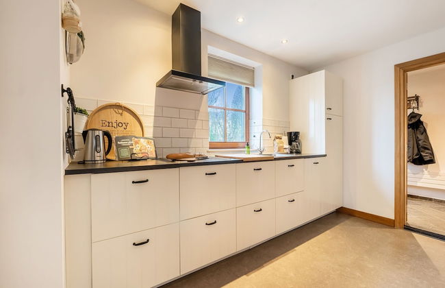 Holiday Home in South Limburg With a Terrace - Photo 12