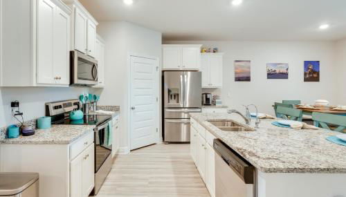 Walk to Beach and Pool Windmark Beach Home! - Foto 5