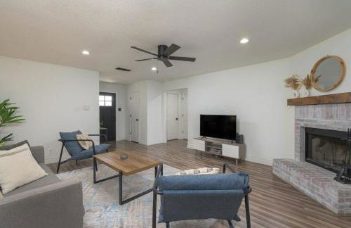 Stylish Pet Friendly Killeen 3BR with Fenced Backyard - Foto 1
