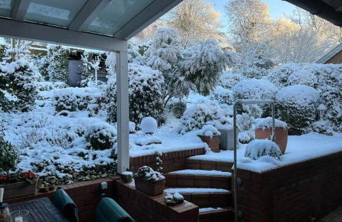 "An der alten Mühle 1" Große Fewo 110 qm, zentral gelegen, zwei Schlafzimmer, Südbalkon, Gartenterrasse & Wallbox - Foto 75