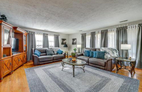 Family-Friendly Riverhouse Fishing and Hot Tub - Foto 5