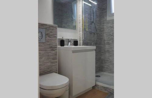 Le Faubourg-Raines - Chaleureux studio à 5mn de la gare - Foto 26