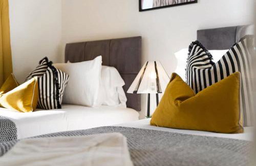 High Spec 2 BBR On High Street Near Shops - Foto 30