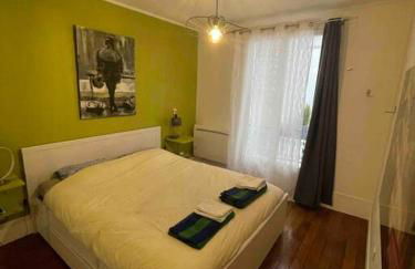 Spacious and convenient 2 BR flat in Paris centre - Foto 9