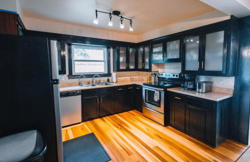 Downtown Escape Great for large families & groups - Foto 18