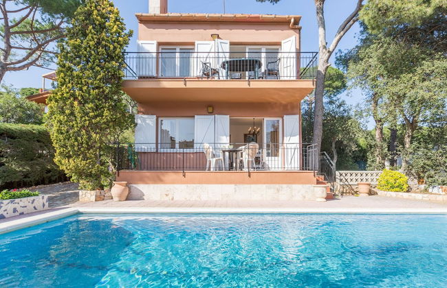 Simply Furnished Apartment With Shared Pool in Llafranc - Foto 15