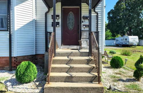 Spacious 2-BR 1-Bath King suite! - Foto 33