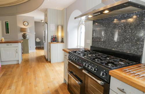 Capel Mawr - Photo 16