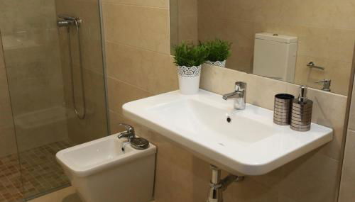 Apartamento Turistico Puente Romano P4 2-A - Foto 4, Shower