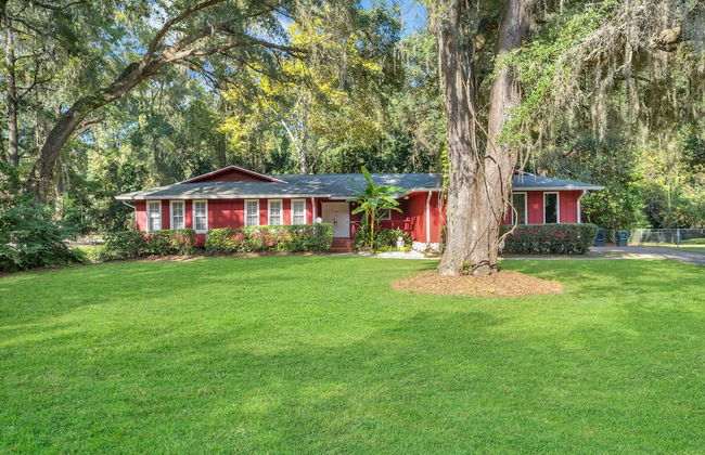 Hudson Manor 4 Bedroom Home by RedAwning - Foto 49