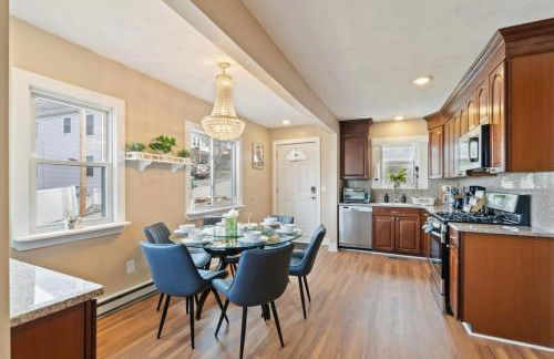 Fun and Cozy Family-friendly Home - Near Encore Tufts- MIT-Airport - Foto 18