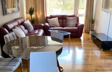 Entire flat, comfortable 2 double bedrooms - Foto 2