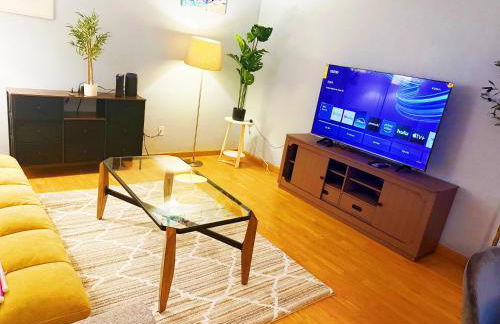 1Gbps Fiber Wi-Fi Walk to Dodger Stdium DTLA 2BR Free Parking Work & Family - Foto 26