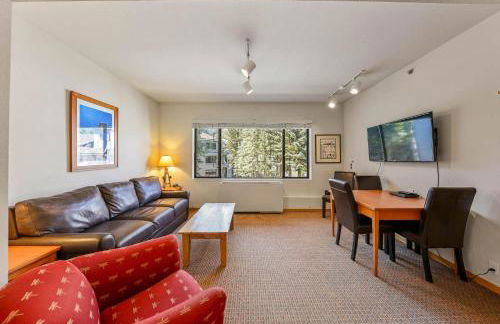 Palisades Tahoe Lodge Rentals Studio #246 - Foto 6