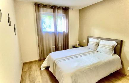 Villa le Menhir 4 Ch au Bord du Lac et Terrasse - Foto 44