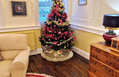 Stunning & spacious Georgian town house in St Neots town centre with parking - Foto 17