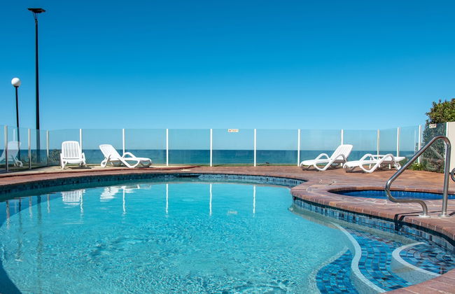 Crystal Beachfront Apartments - Foto 39