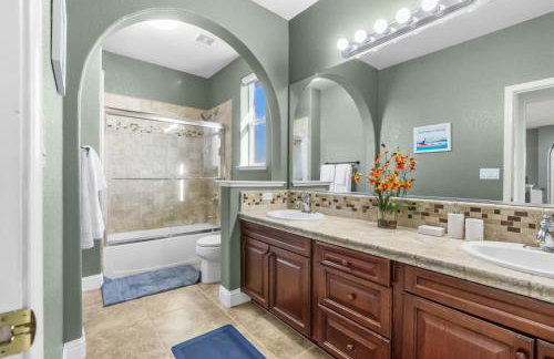 Game Lovers Retreat, spacious 4000 sqft Getaway - Foto 23