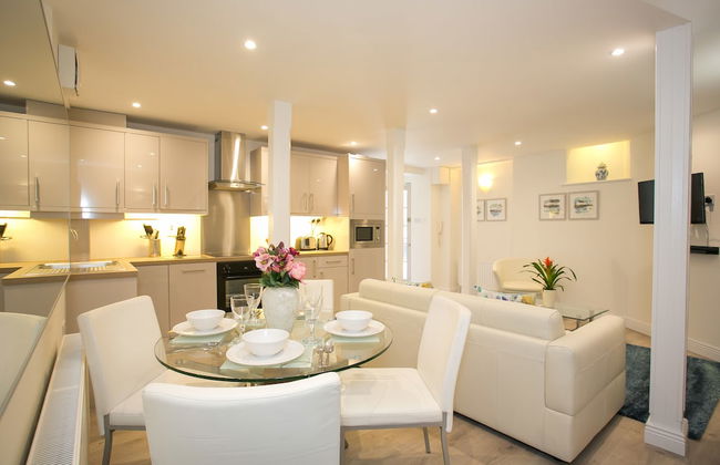 Ballsbridge Apartments - Photo 25