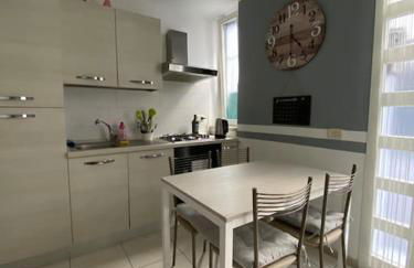 Lovely apartment in center Seregno - Foto 9