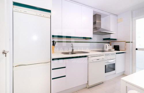 Amplio apartamento planta jardin Nagueles - Foto 9