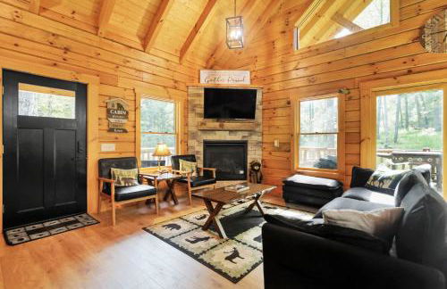Peek A Boo Cabins: Cozy Cabin - Foto 17