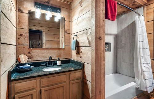 Unwind in Nature Arcade Adventure & Hot Tub - Foto 62