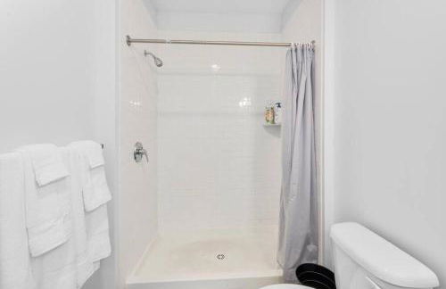 Supreme 2 Bedroom Condo in Prime Jersey City - Foto 8